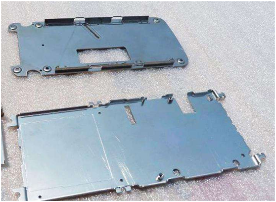 激光焊接機在手機不銹鋼螺母中的應(yīng)用